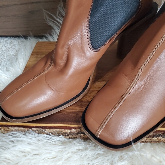 Acne Studios Bethany Block Heel Booties - Picture 4 of 6